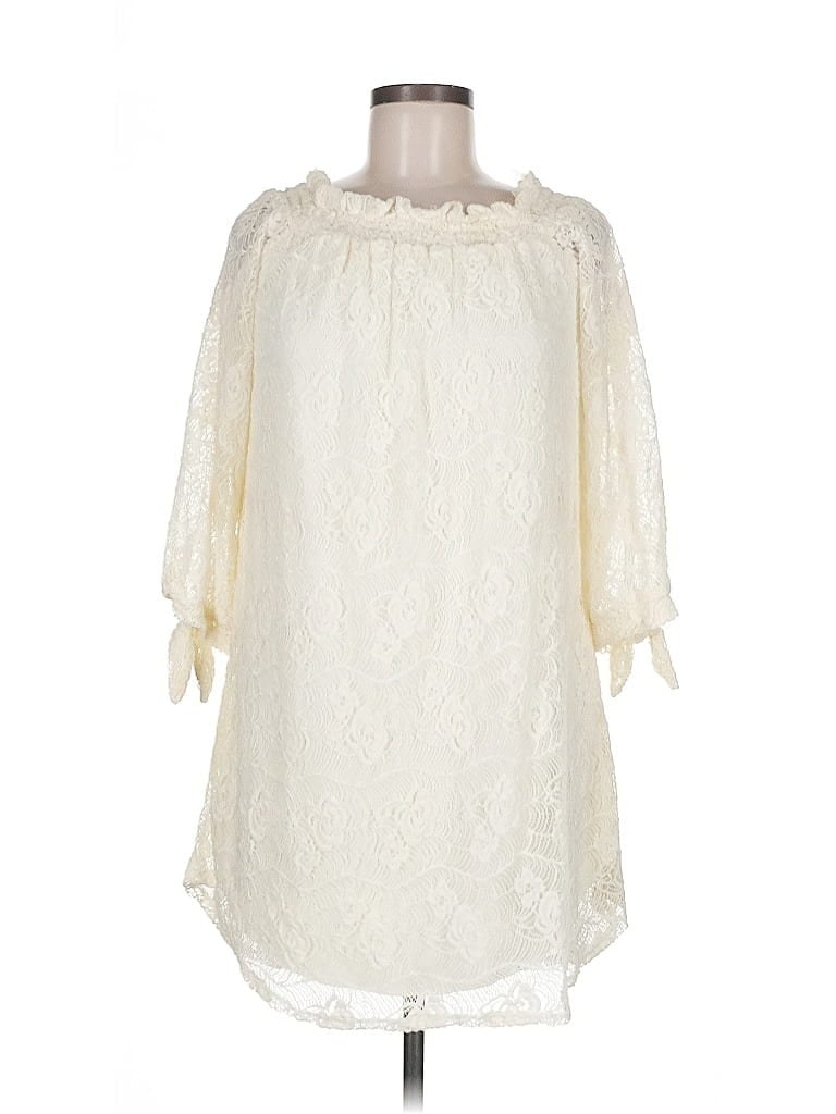 Pre-owned City Triangles Casual Dress In White