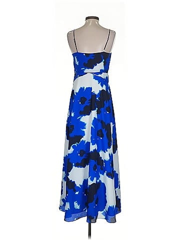 Banana Republic Casual Dress (view 2)