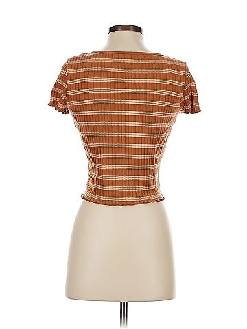 American Eagle Outfitters Short Sleeve Top (view 2)