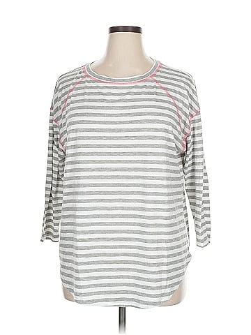 24/7 Maurices 3/4 Sleeve T-Shirt (view 1)