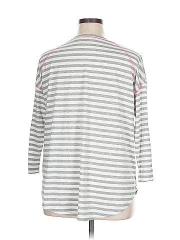24/7 Maurices 3/4 Sleeve T-Shirt (view 2)