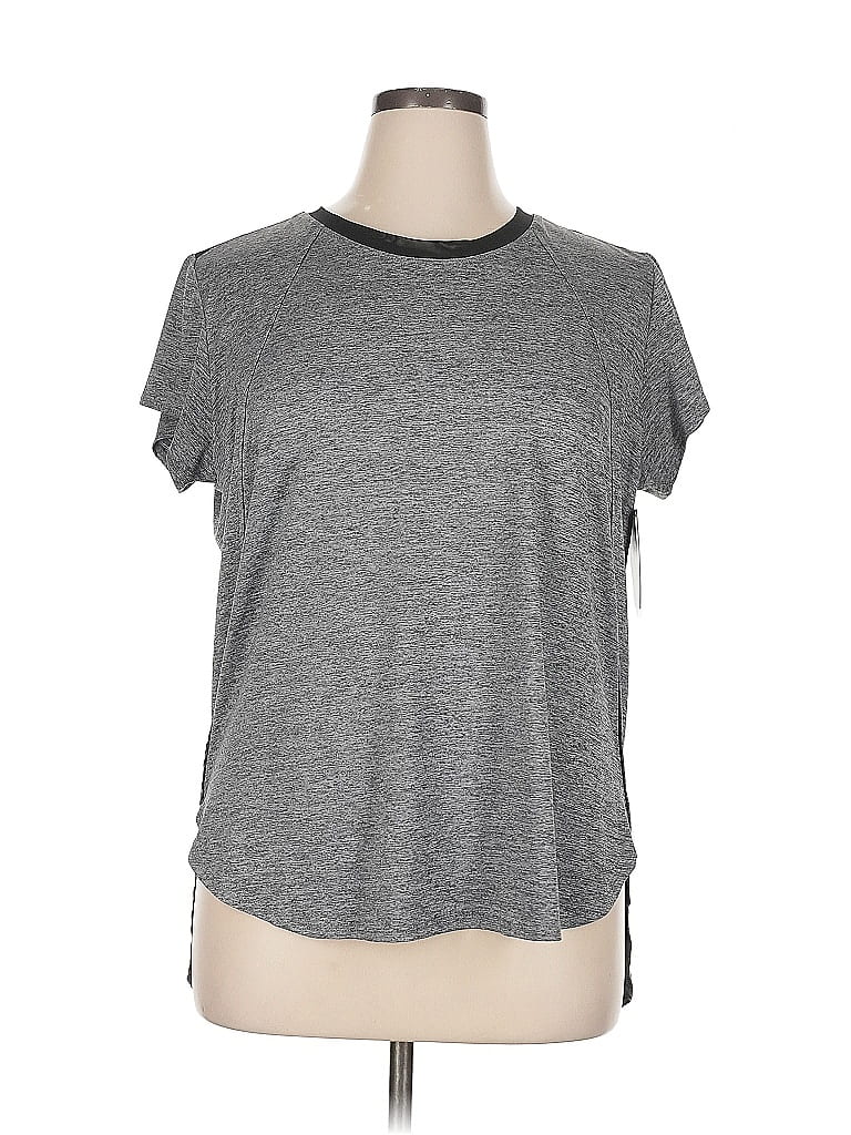 Pre-owned C9 By Champion Active T-shirt In Gray