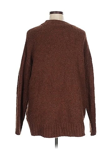 Old Navy Pullover Sweater (view 2)