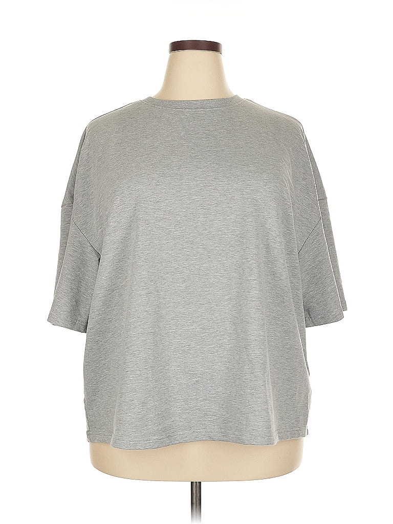 Pre-owned Unbranded 3/4 Sleeve T-shirt In Gray