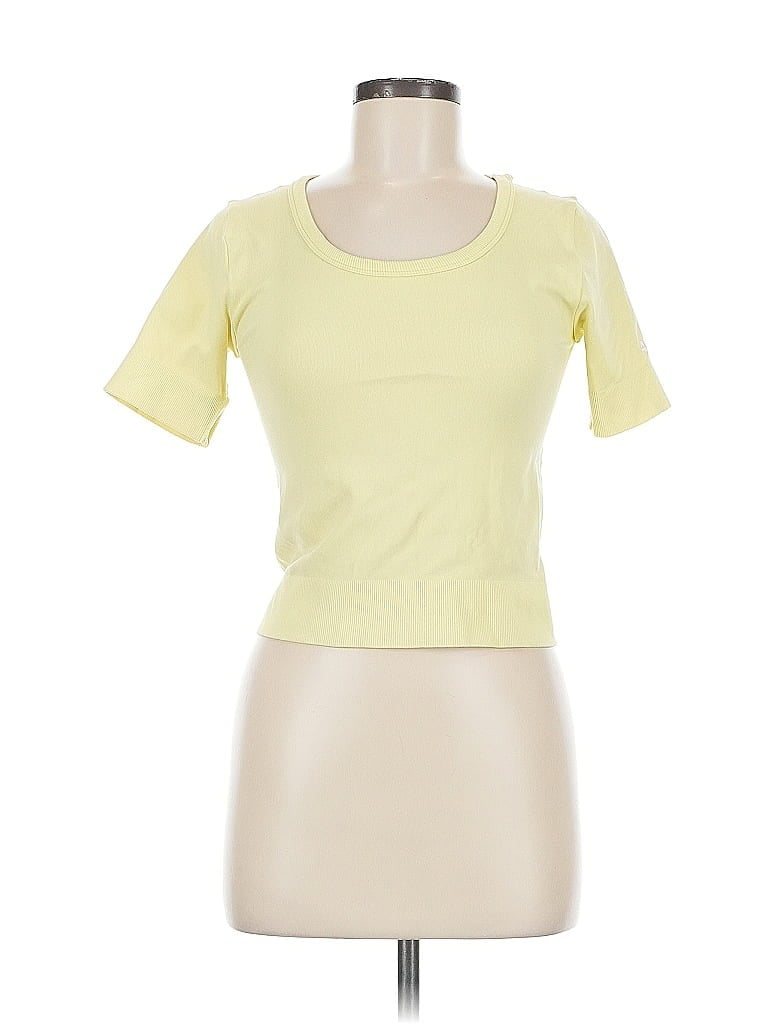 UNBRANDED Pre-owned Short Sleeve T-shirt In Yellow