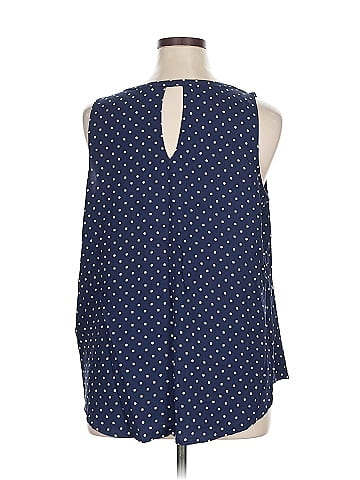 Old Navy Sleeveless Blouse (view 2)