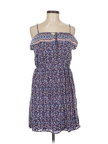 American Eagle Outfitters Casual Dress (view 1)