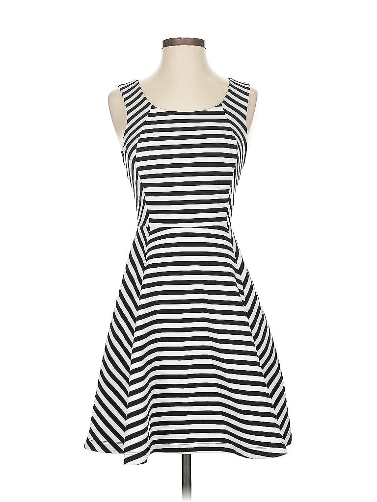 Pre-owned Express Casual Dress In Black