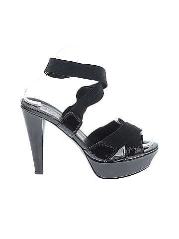 Donald J Pliner Heels (view 1)