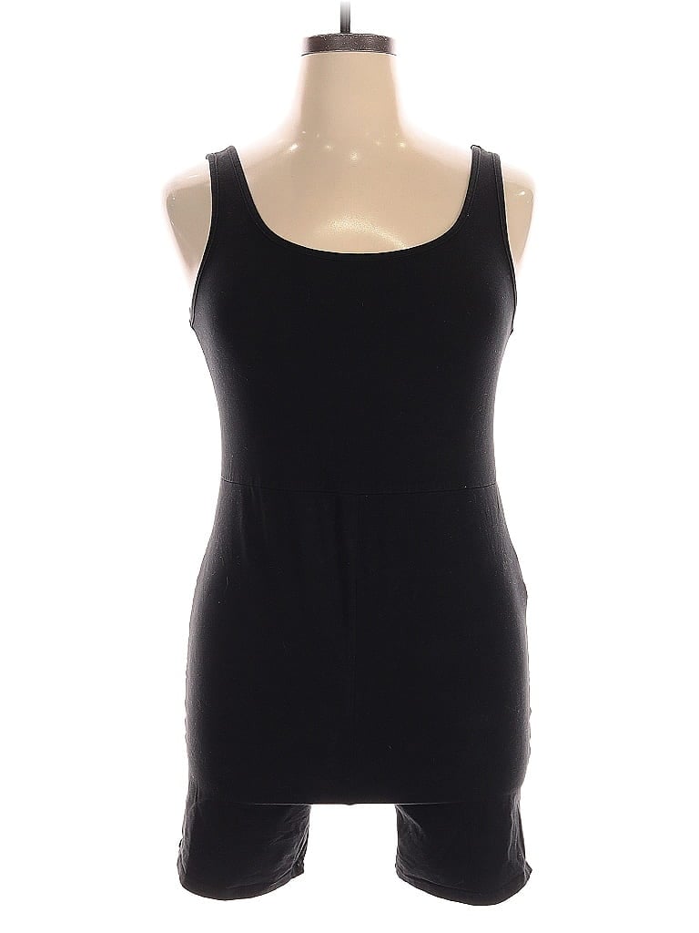 Pre-owned Shein Romper In Black