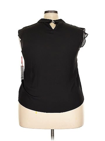 Elle Sleeveless Blouse (view 2)