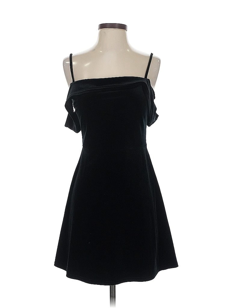 Pre-owned Honey Punch Cocktail Dress In Black