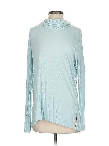 Bordeaux Turtleneck Sweater (view 1)