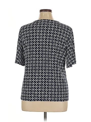 Liz Claiborne Career Short Sleeve T-Shirt (view 2)