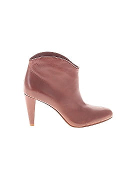 Etienne Aigner Heels