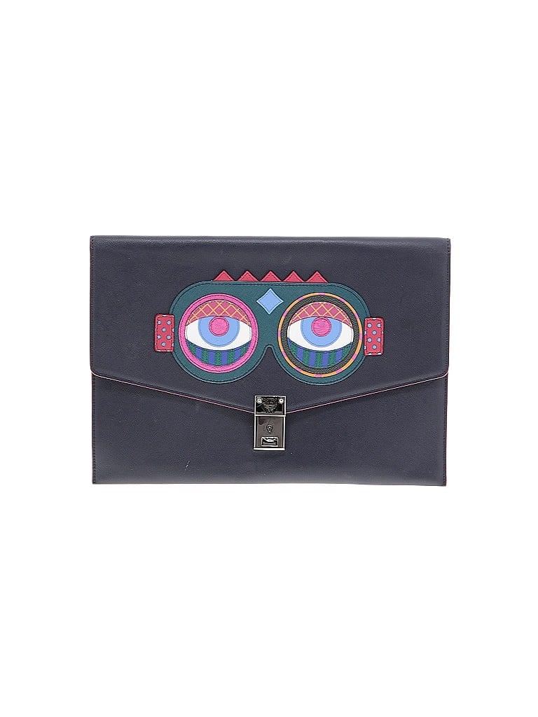 Click to view more detailed imagery on our partner's website Pre-owned Mcm Leather Clutch In Black