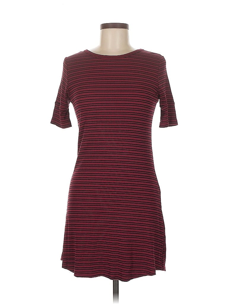Pre-owned Charlotte Russe Casual Dress In Burgundy