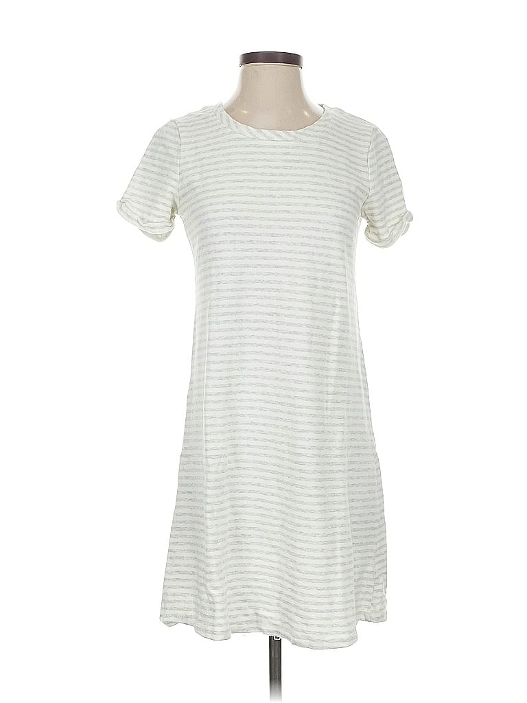 UNBRANDED Pre-owned Casual Dress In White