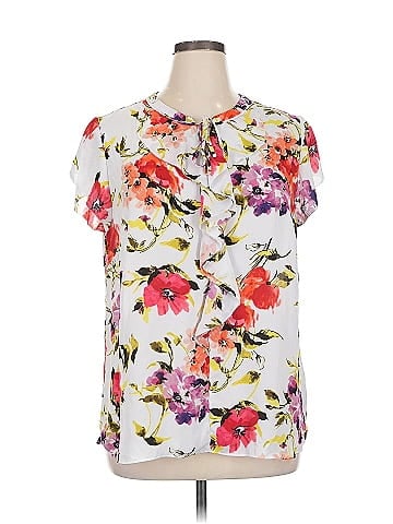 Liz Claiborne Career Short Sleeve Blouse (view 1)