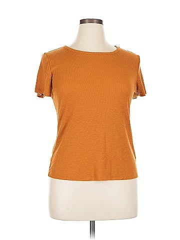 24/7 Maurices Short Sleeve T-Shirt (view 1)