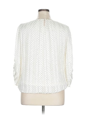 Roz & Ali 3/4 Sleeve Blouse (view 2)