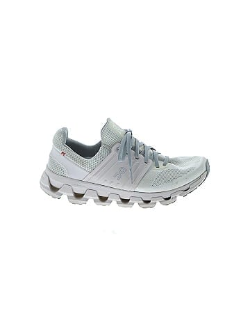 On Cloud Sneakers (view 1)