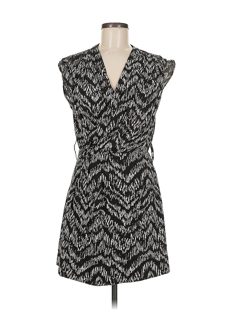 Pre-owned H&m Casual Dress In Black