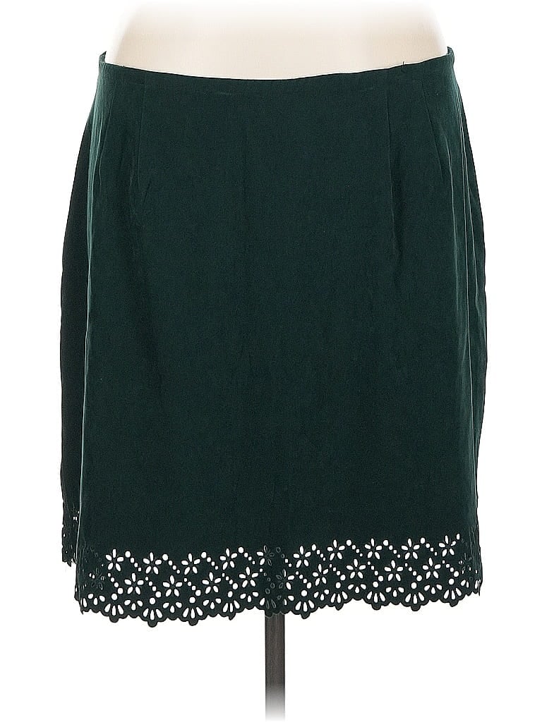 Pre-owned Venezia Jeans Clothing Co. Casual Skirt In Green