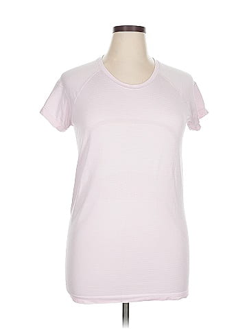 Lululemon Athletica Short Sleeve T-Shirt (view 1)