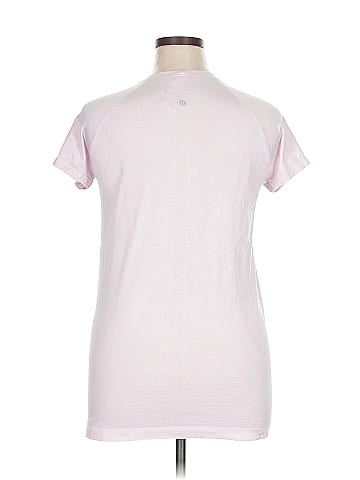 Lululemon Athletica Short Sleeve T-Shirt (view 2)