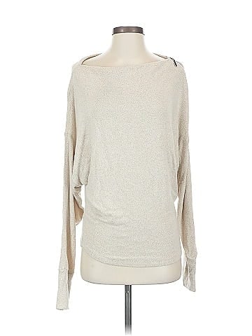 Gilli Pullover Sweater (view 1)