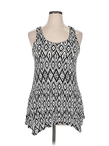 Cupio Sleeveless Top (view 1)