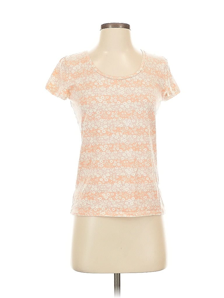 Click to view more detailed imagery on our partner's website Pre-owned Ann Taylor Short Sleeve Top Orange Scoop Neck Tops