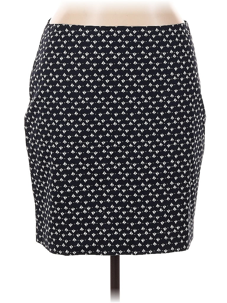 Pre-owned Ann Taylor Casual Skirt In Black