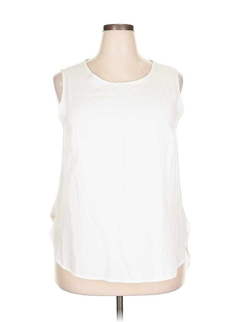 UNBRANDED Pre-owned Sleeveless Blouse In White