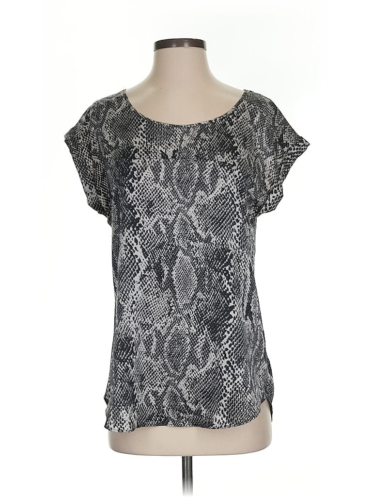 Pre-owned Express Short Sleeve Top Silver Scoop Neck Tops