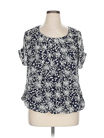 Roz & Ali Short Sleeve Blouse (view 1)