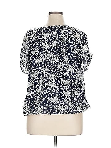 Roz & Ali Short Sleeve Blouse (view 2)