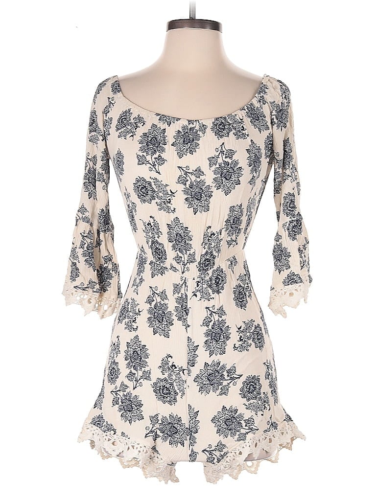 Pre-owned See You Monday Romper In White