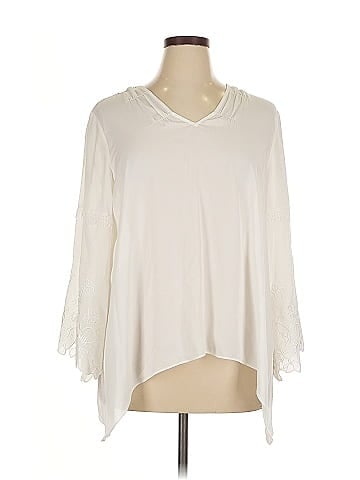Neiman Marcus 3/4 Sleeve Blouse (view 1)