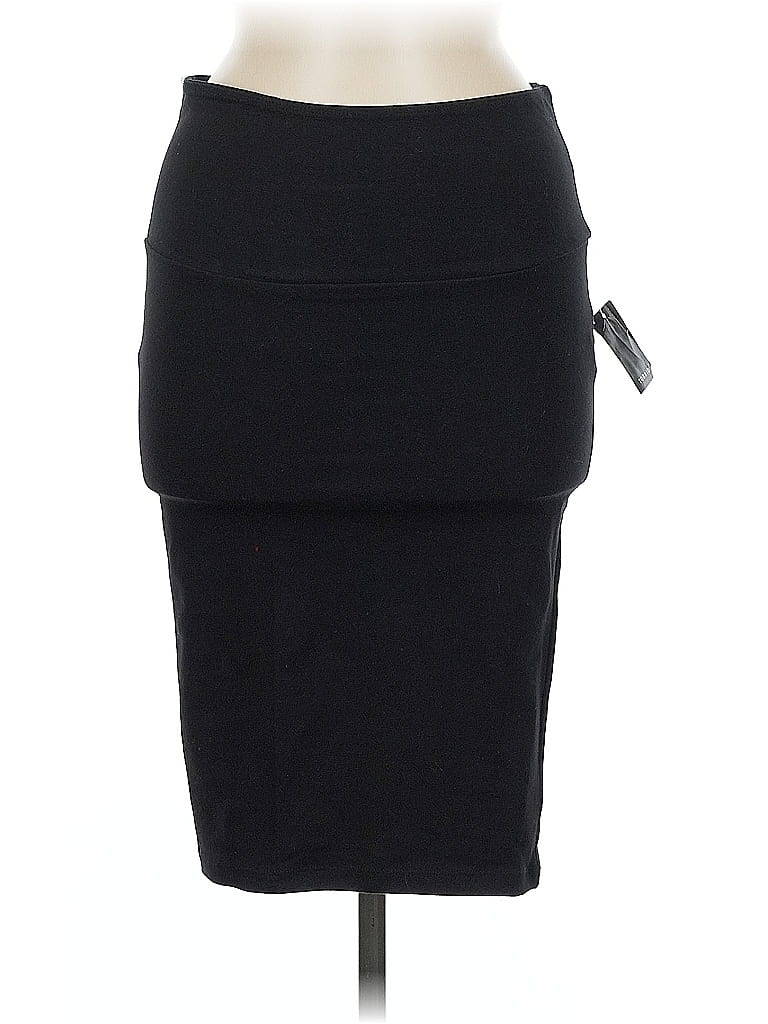 Pre-owned Torrid Casual Skirt In Black
