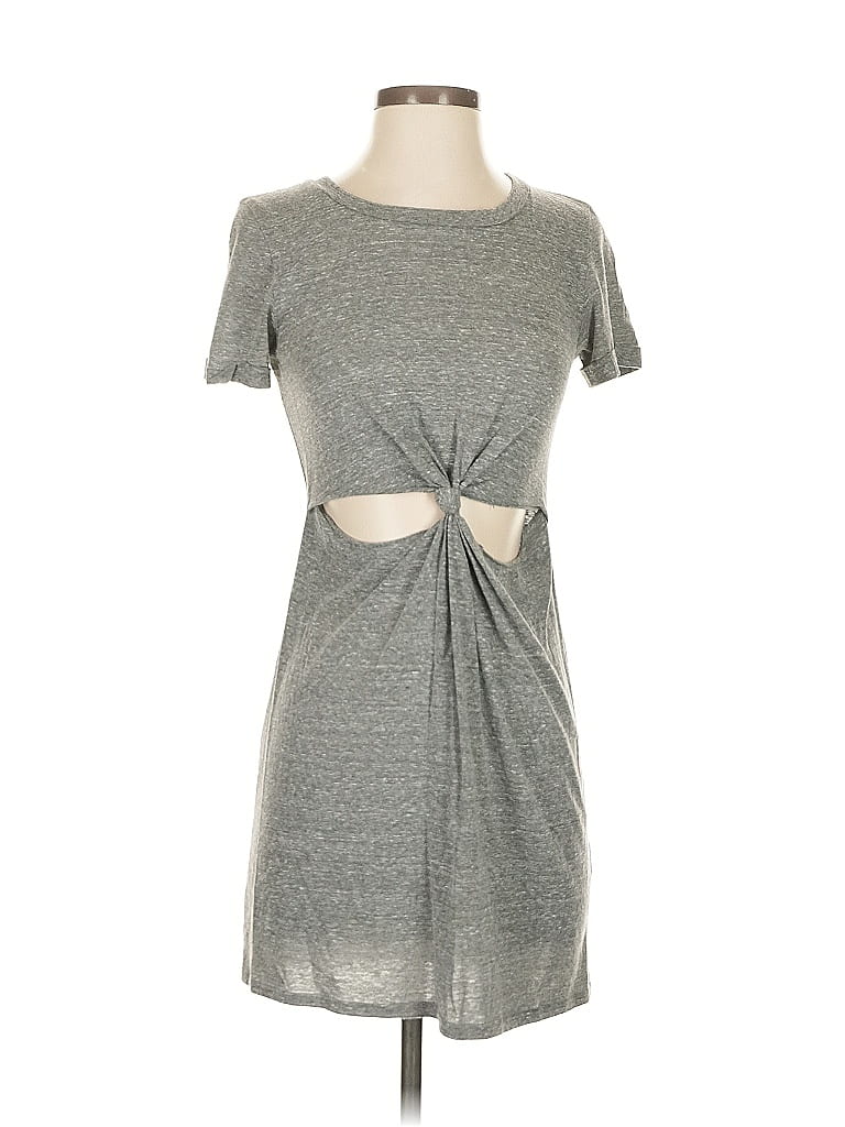 HONEY PUNCH Pre-owned Casual Dress In Gray