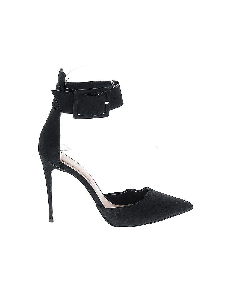 Click to view more detailed imagery on our partner's website Pre-owned Aldo Heels In Black