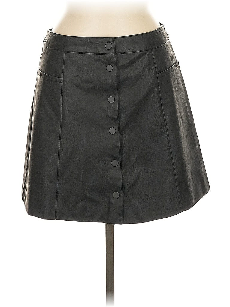 Pre-owned Divided By H&m Faux Leather Skirt In Black