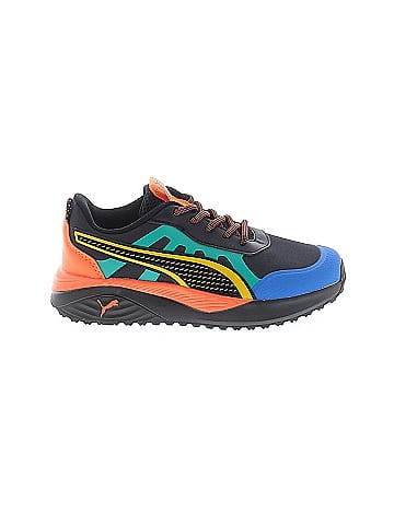 Puma Sneakers (view 1)