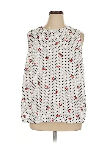 Liz Claiborne Career Sleeveless Blouse (view 1)