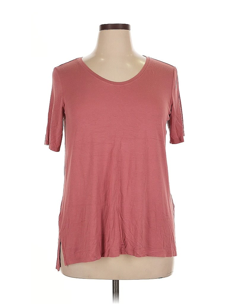 Pre-owned 24/7 Maurices Short Sleeve T-shirt In Burgundy