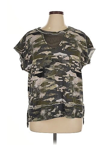 Rock & Republic Short Sleeve Top (view 1)