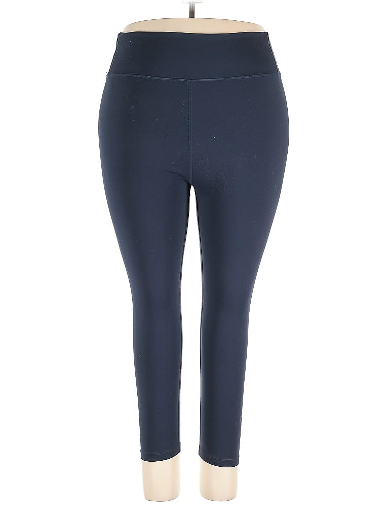 Click to view more detailed imagery on our partner's website Pre-owned Girlfriend Collective Active Pants In Blue