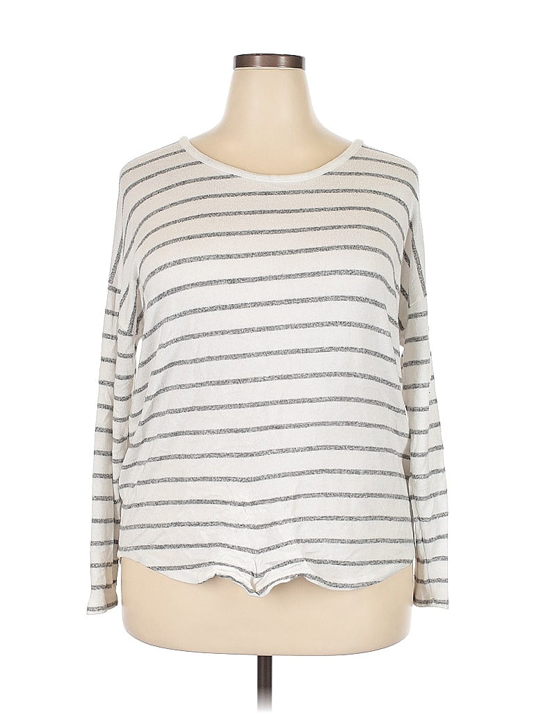 Pre-owned A New Day Long Sleeve Top Silver Boatneck Tops